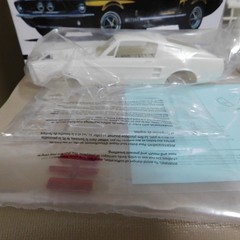 AMT 1:25 1967 Shelby Mustang GT-350 Model Car Kit 2021 New Open Box Sealed Parts