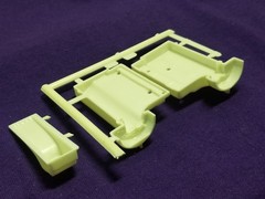 Diamond REO Truck Tractor ENGINE BLOCK & OIL PAN for 1:25 AMT Model Kit