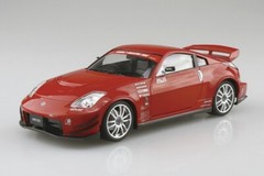 Aoshima 1/24 Scale Model Tuned Car Kit MCR Nismo Nissan Z33 Fairlady Z 350Z