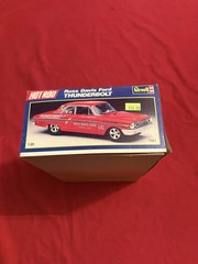Revell Hot Rod Russ Davis Ford Thunderbolt 1:25 Scale Kit #7451 6445
