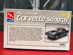OPEN BOX AMT ERTL 1/25 Model Kit 1963 CHEVROLET CORVETTE STINGRAY Skill Level 2