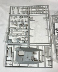Dragon 6037 Jagdpanzer/Flammpanzer 38, Mid Production Parts Trees + Orig Box