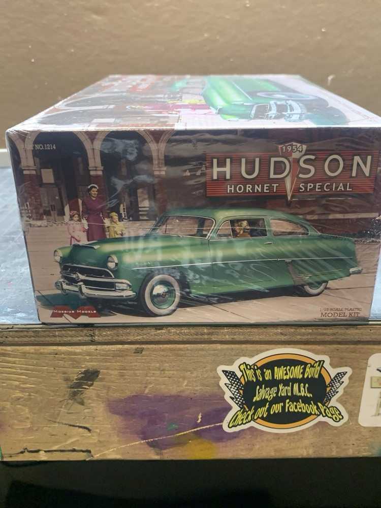 moebius models 1954 hudson hornet special model kit 1:25 unassembled 1214