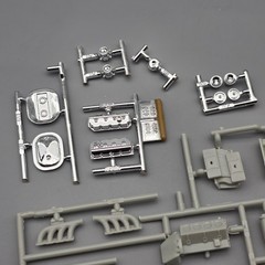 AMT 1/25 1968 Plymouth Road Runner Parts Kitbash Hemi 426 Engine Motor Custom