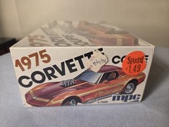 Vintage MPC 1/25 1975 CORVETTE COUPE CUSTOMIZING 1-7505 FACTORY SEALED 70s MINTY
