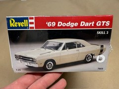 1995 Revell 1969 Dodge Dart GTS 1/25 Scale Plastic Model Kit 7603 Factory Sealed