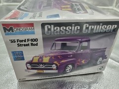 Monogram 1955 Ford F-100 Street Rod 1/24 Model Kit 85-0880 dented box see photos
