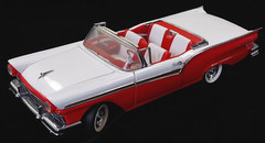 Ford Custom Built Concept Classic Car1:24Hot Rod Race gt TIN Metal Model1950