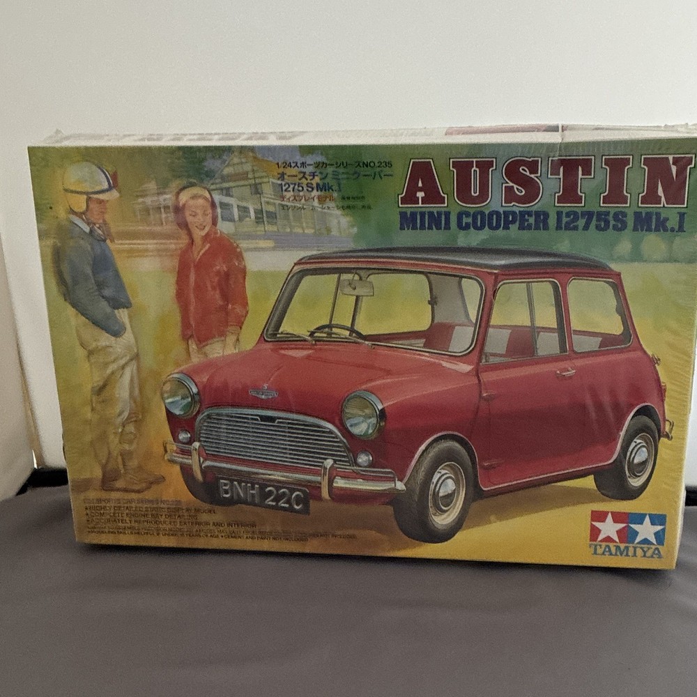 Tamiya Austin Mini Cooper 1275S Mk.I 1:24 Unassembled Plastic Car Kit Red