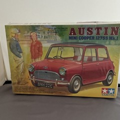 Tamiya Austin Mini Cooper 1275S Mk.I 1:24 Unassembled Plastic Car Kit Red