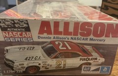 VINTAGE ORIGINAL 1970’S MPC 1/25 SCALE ALLISON’S NASCAR MERCURY SEALED KIT