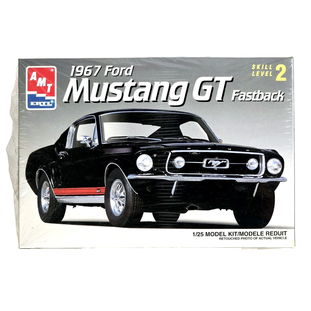 VTG AMT ERTL 1967 Ford Mustang GT Fastback 1:25 Plastic Scale Model #6631 1994