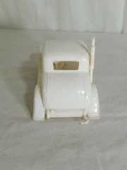 VINTAGE 1932 FORD 5 WINDOW COUPE PARTIAL BUILD ORIGINAL ISSUE MODEL KIT HOT ROD