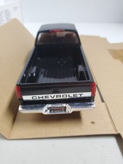 1994 Chevrolet C-1500 Extended Cab Black dealer promo 1/25 AMT Ertl