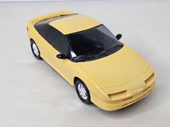 AMT Ertl 1991 Geo Storm GSI Yellow Dealer Promo Model Car 6083 1:25 NIB