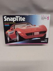 Snap Tite 1:32 Scale Monogram Corvette Stingray Kit 1016 Open Box Sealed Parts