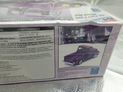 Monogram 1955 Ford F-100 Street Rod 1/24 Model Kit 85-0880 dented box see photos