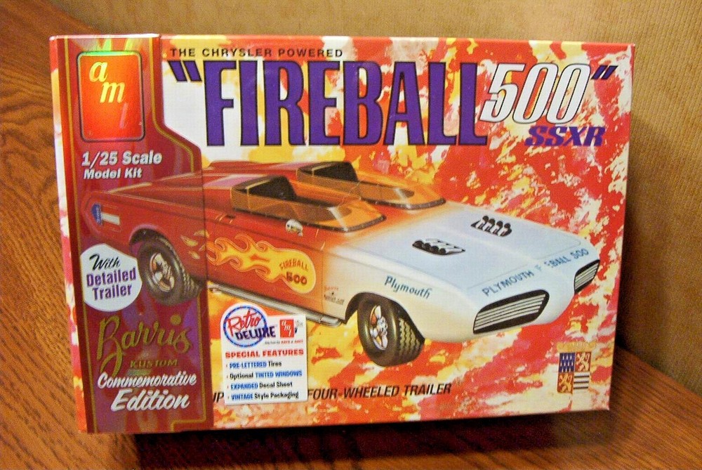 AMT GEORGE BARRIS “FIREBALL 500” SSXR 1/25 SCALE MODEL KIT