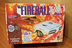 AMT GEORGE BARRIS “FIREBALL 500” SSXR 1/25 SCALE MODEL KIT