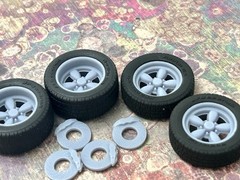 1/24 Scale: 17-inch “Daisy” wheels W/ Wide Rear Tires; Resin 1/25
