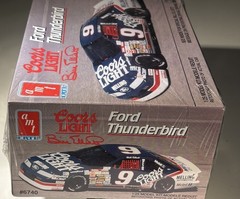 AMT ERTL 6740 Bill Elliott 1991 Coors Light NASCAR 1:25 Model Car Kit Sealed NEW