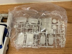 amt/ertl 57 ford fairlane 500 model kit #8028