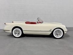 1/24 Scale 1953 Chevrolet CORVETTE Super Nice Model Car 1/25 C1 White/Red *NICE*