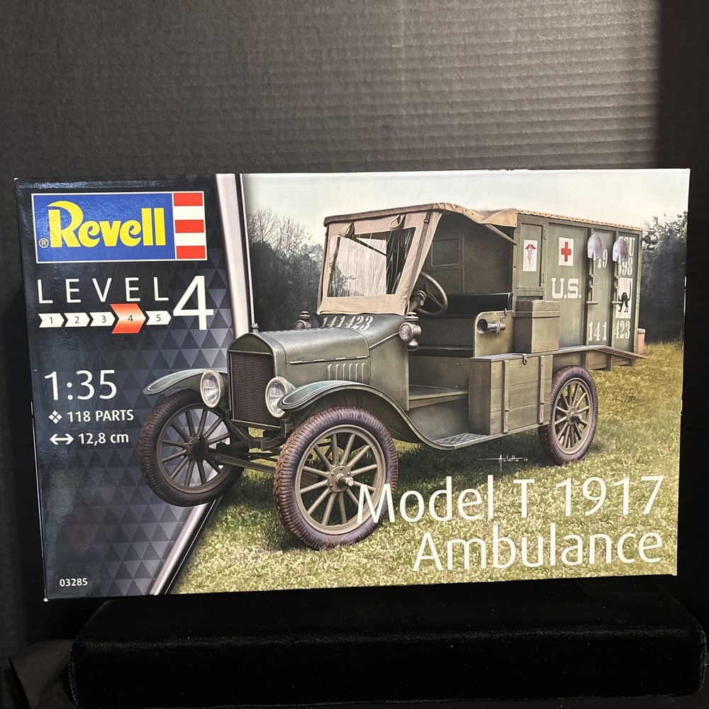 REVELL 03285 MODEL T 1917 AMBULANCE MODEL KIT-NIB-1:35 SCALE