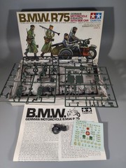 Tamiya BMW R75 German Motorcycle with Sidecar – Kit # 35016 – 1/35