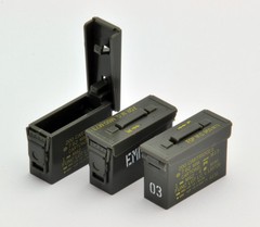 TOMYTEC Little Armory LD004 Military Hard Case A2 Plastic Model
