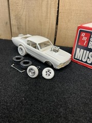 Vintage AMT Super Boss Funny Car Mustang Model Kit No. 6753-150 SEE PICS S1