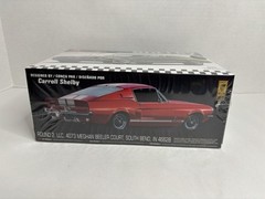 AMT 1967 SHELBY GT-350 MODEL RACE CAR KIT plastic 1:25 Scale Mustang AMT834 NEW