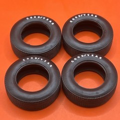 1960 Corvette AMT Goodyear Tires Set 4 Model Parts 1:25 New 6