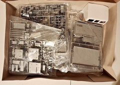 Revell Schlingmann Tlf 16/25 Mercedes Benz Atego 1529 Kit # 07586 Open Box 1:24