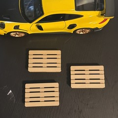 1/24 Scale “Wood” Shipping Pallets – For model truck/car Set Of 3