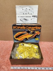VINTAGE MPC 75 Corvette Convertible Model Kit 1/25 #6360 VTG