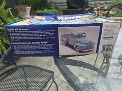 Monogram ’50 Ford Pickup 1:25 Scale Model Kit Model #2457 Sealed Parts