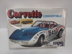 1976 MPC 1-3706 Corvette Convertible 3-In-One Model Kit 1:25 – New