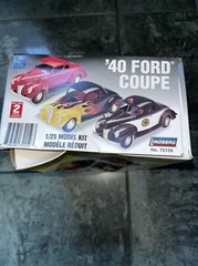 Lindberg ‘40 Ford Coupe Build 1 Of 3 Ways 1:25 Plastic Model New In Open Box !!