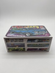 AMT 1/25 Dirty Donny’s Vantasy 1970 Customizable Chevy Van Model Kit SEALED