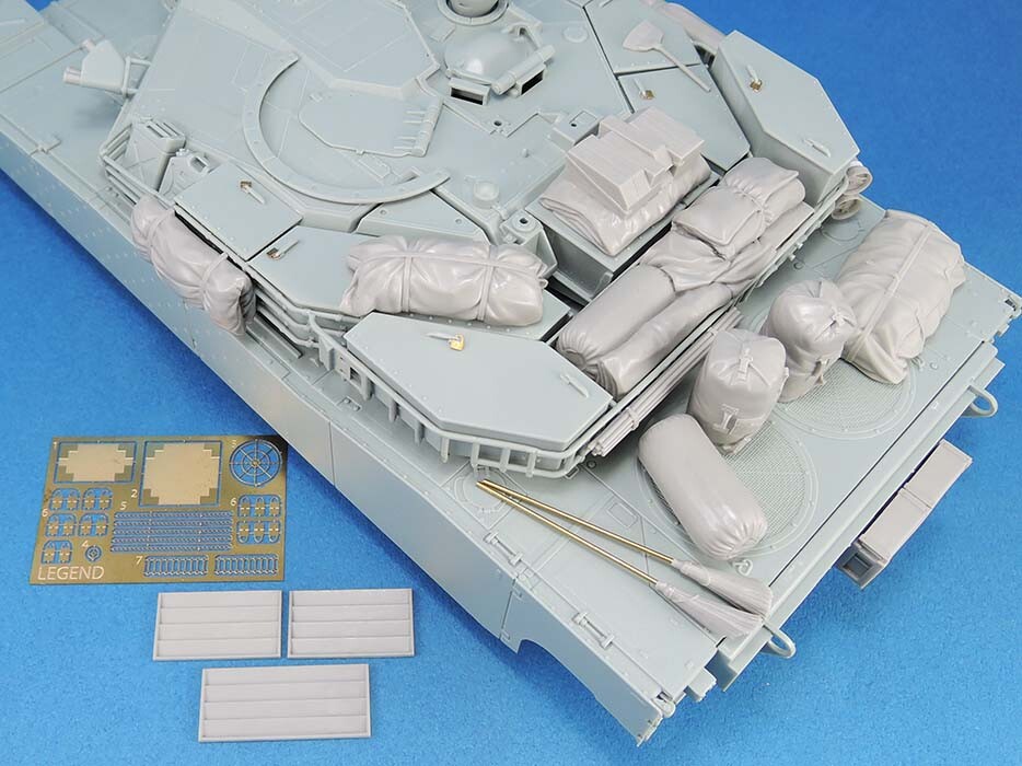Legend 1391 1/35 K1/A2 Stowage Set #2