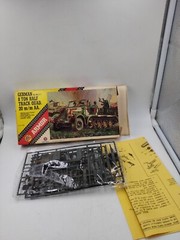 AHM German 8 Ton Half Track Quad. 20 m/m AA 552 1/72 FS NEW Model Kit