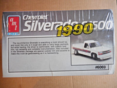 AMT 1990 Chevrolet Silverado C-1500 Model Kit 1/25 NOS Factory Sealed