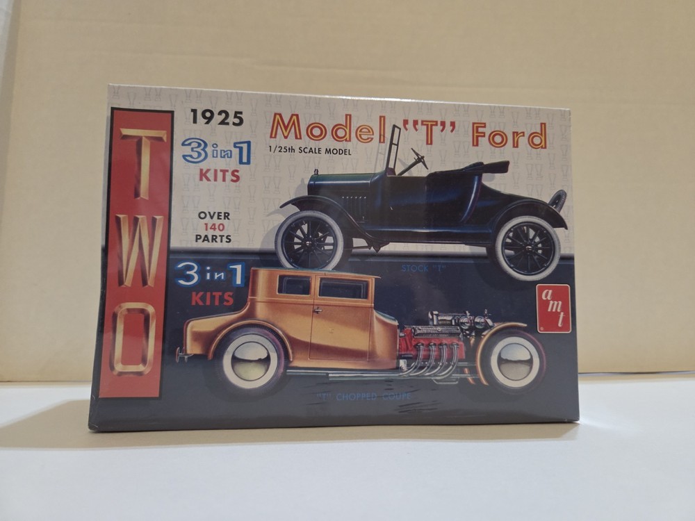 AMT 1925 Model “T” Ford Two 3 In 1 Kits 1/25 Scale Model Kit #626 Factory Sealed