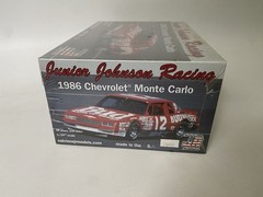 Salvinos Jr Junior Johnson Racing 1986 Chevy Monte Carlo Model Kit Sealed Box