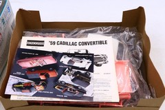 1992 Monogram 1/25 Pink 1959 Cadillac Eldorado Convertible Model #2957 Niob