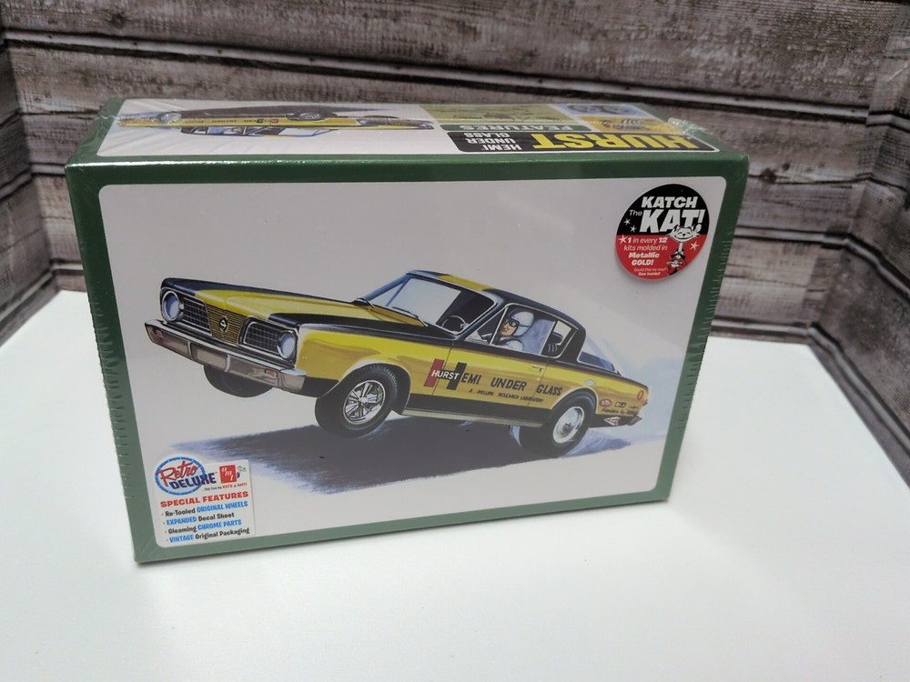 AMT Hurst Hemi Under Glass Barracuda Drag Car Model Kit Sealed