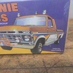 AMT BOONIE BOSS T412 Ford Custom Pickup Truck Model Kit Hobby SEALED