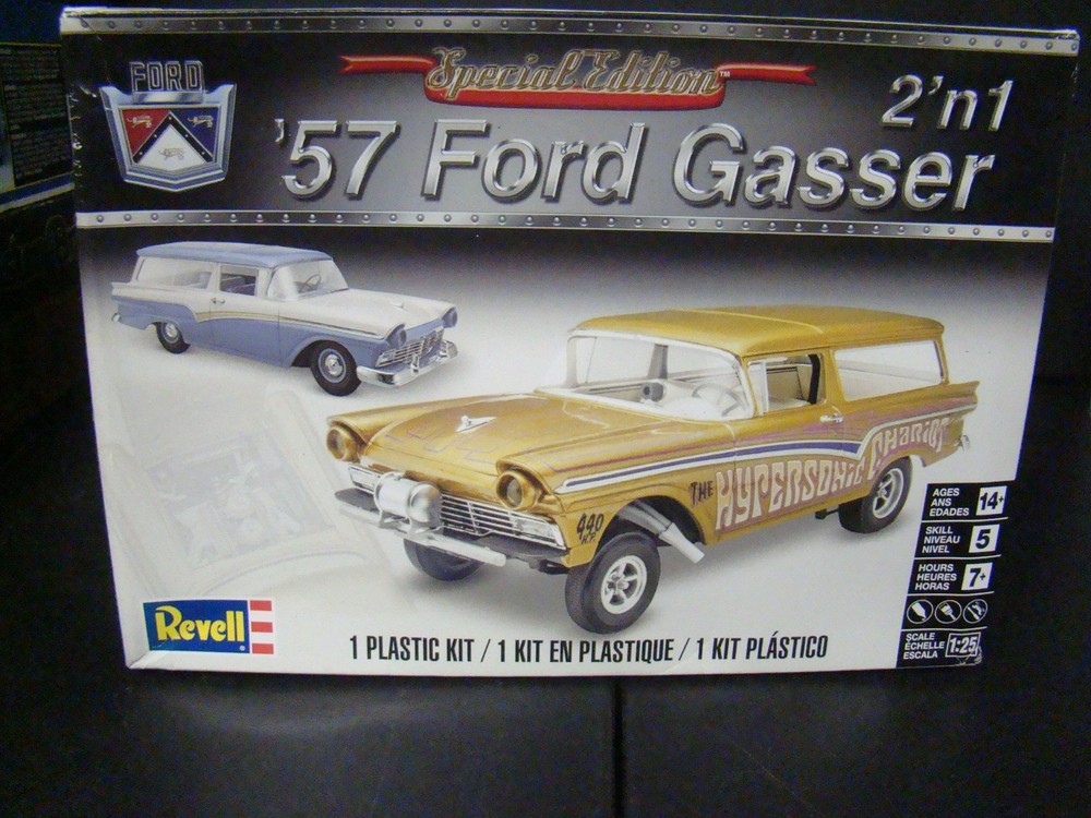 REVELL “SPECIAL EDITION” 57 FORD GASSER STATION WAGON SEALED OUTSIDE NICE DECALS