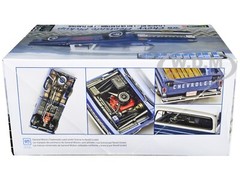 LEVEL 4 MODEL KIT 1966 CHEVROLET FLEETSIDE PICKUP TRUCK 1/25 BY REVELL 85-7225